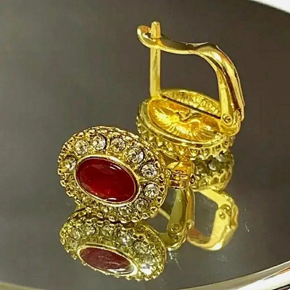 Ruby Red And Cubic Zirconia Chic Classic Events Holiday Party Gift Earrings - Picture 8 of 8